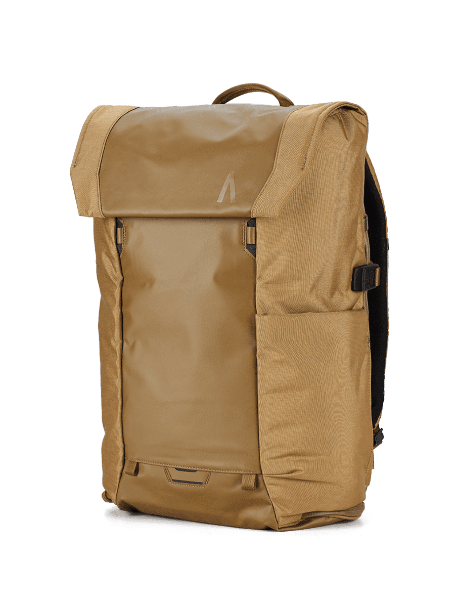 7 Best Minimalist Backpack Collection For Everyday Carry